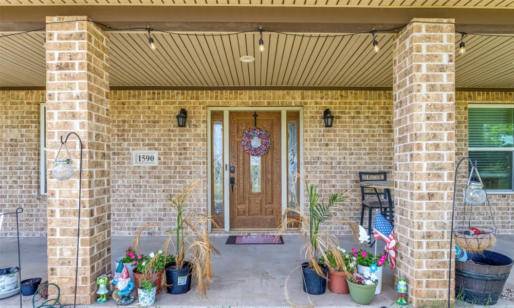 1590 Farm Road 2352 Sumner, TX 75486