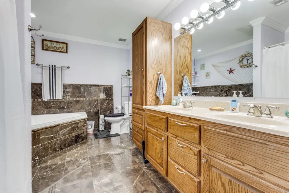 1590 Farm Road 2352 Sumner, TX 75486