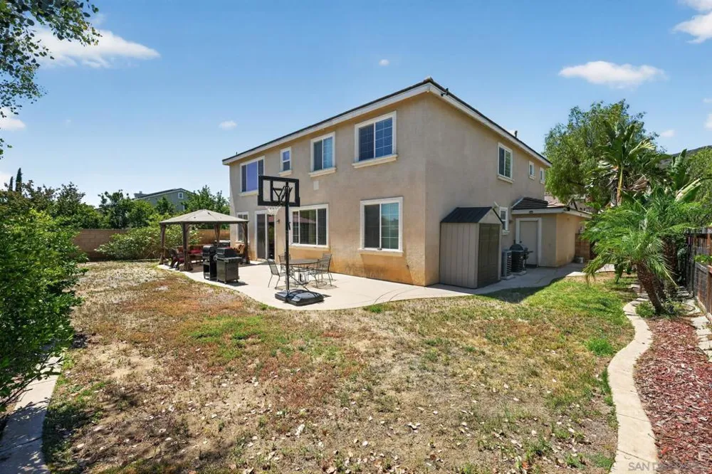 21516 Coral Rock Lane Wildomar, CA 92595