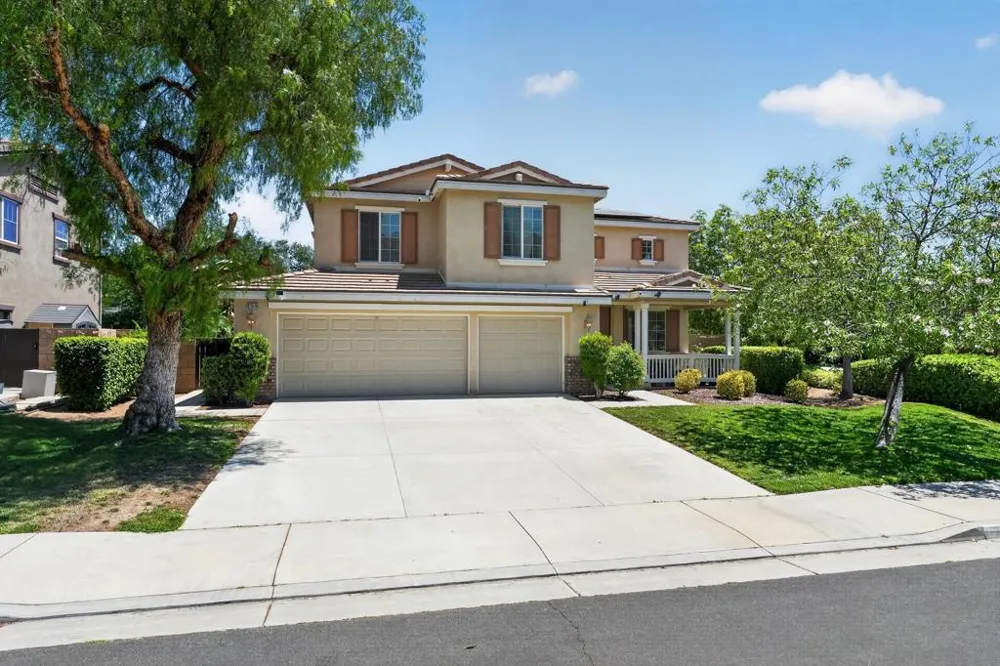 21516 Coral Rock Lane Wildomar, CA 92595