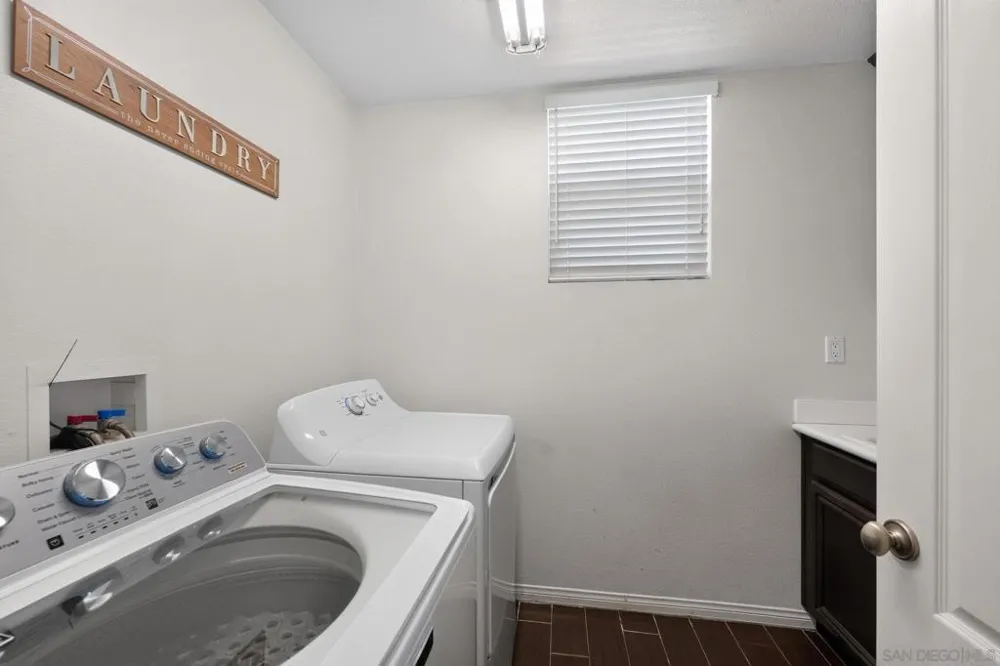 21516 Coral Rock Lane Wildomar, CA 92595