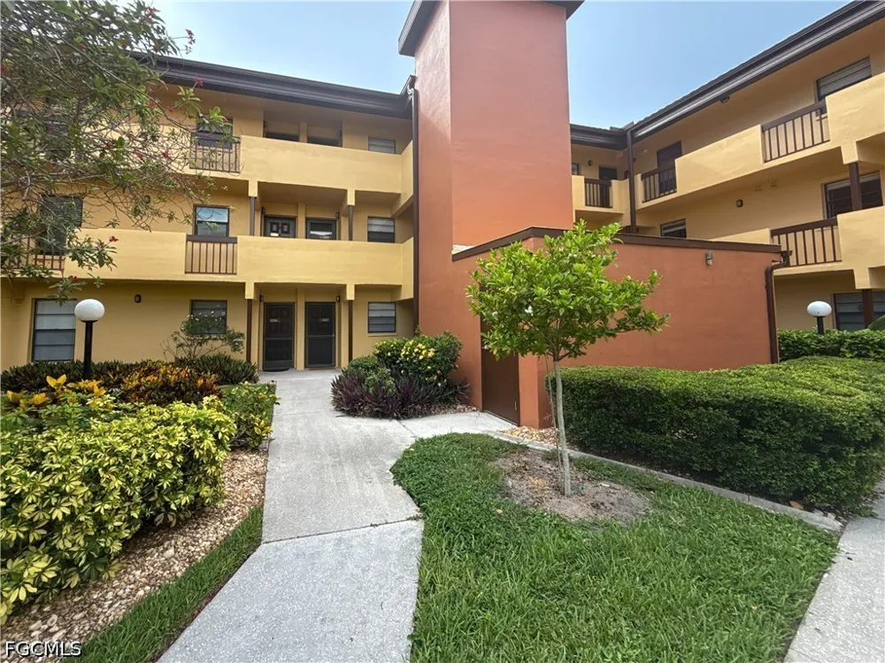 Whiskey Creek Drive #506 Fort Myers, FL 33919