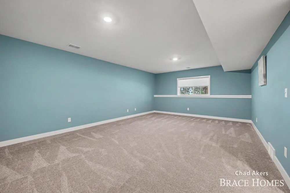 237 Hazelnut Drive Coopersville, MI 49404