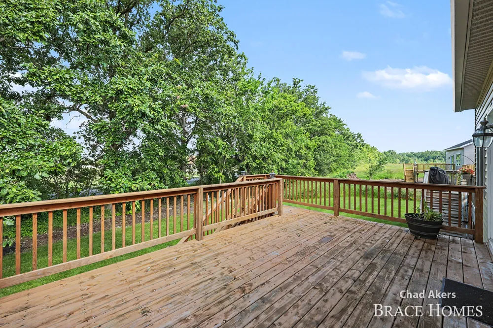 237 Hazelnut Drive Coopersville, MI 49404