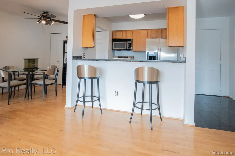 3559 Port Cove Drive Waterford Charter Township, MI 48328