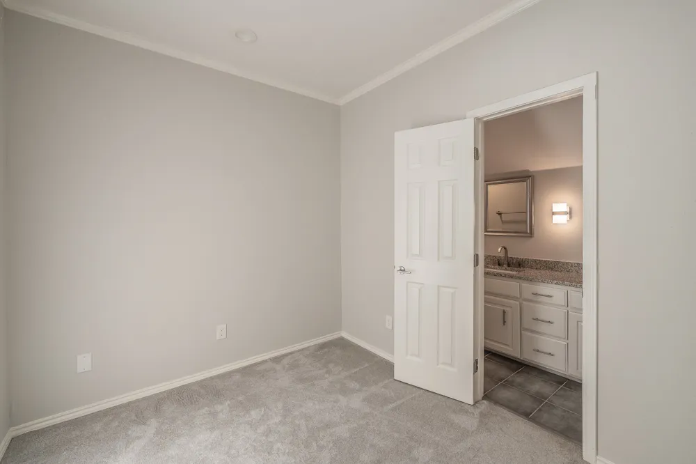 4313 Fannin Drive Irving, TX 75038