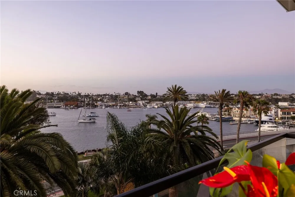 601 Lido Park Drive #4B Newport Beach, CA 92663