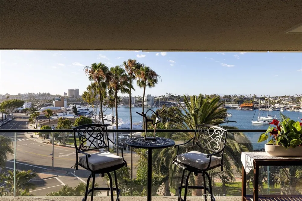 601 Lido Park Drive #4B Newport Beach, CA 92663