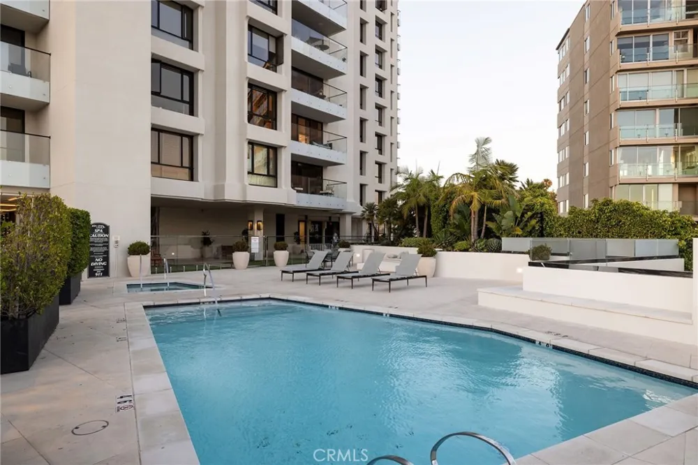 601 Lido Park Drive #4B Newport Beach, CA 92663