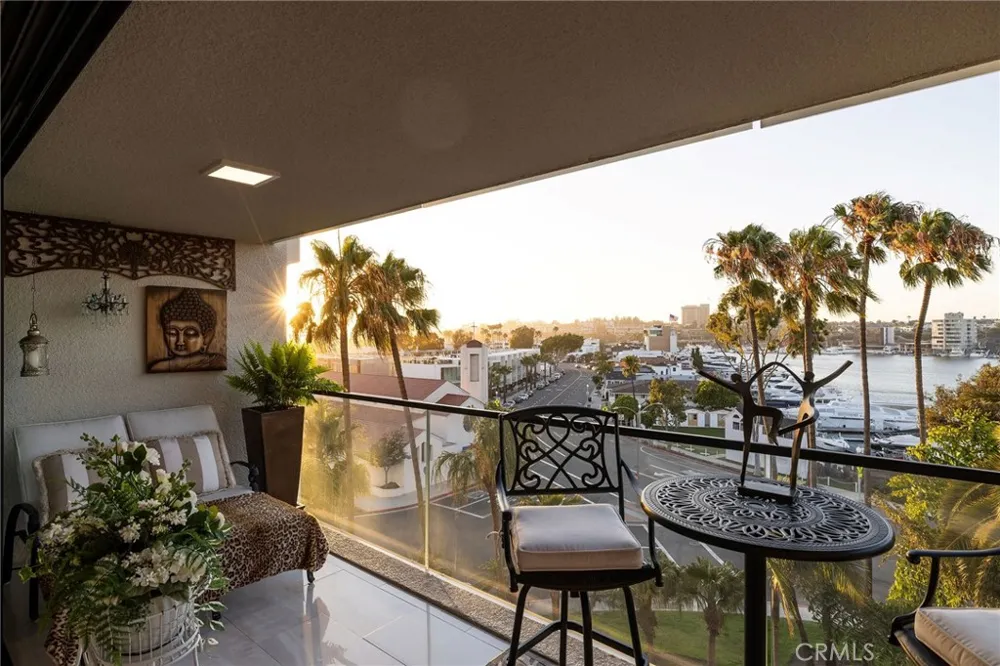 601 Lido Park Drive #4B Newport Beach, CA 92663