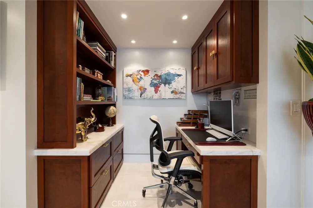 601 Lido Park Drive #4B Newport Beach, CA 92663