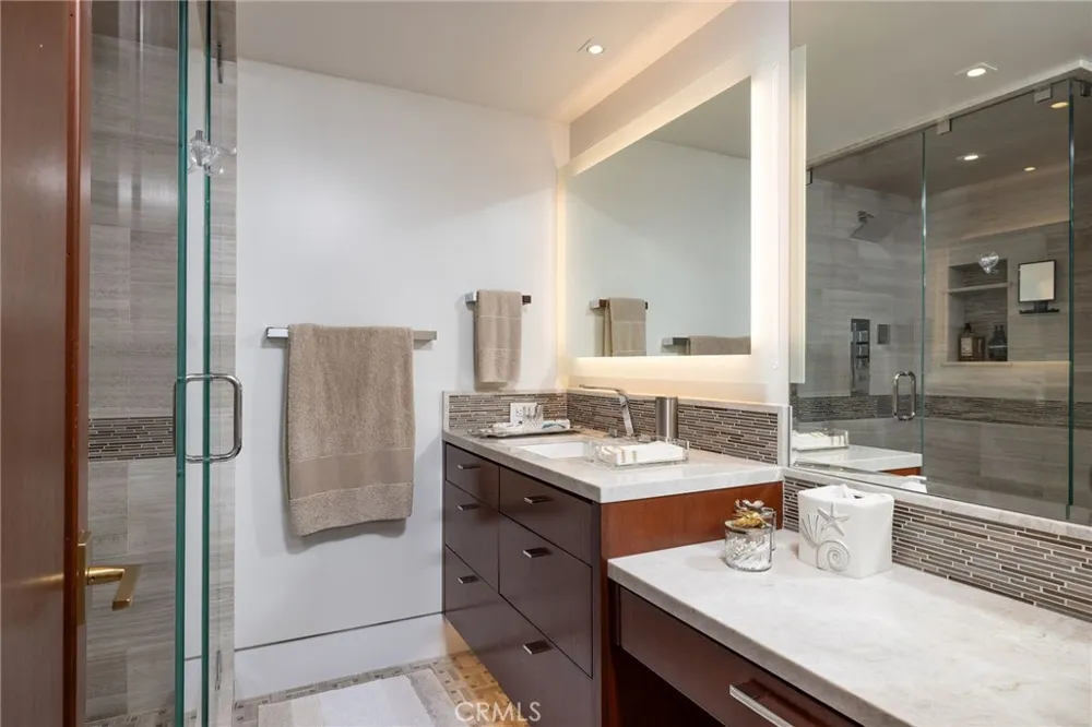 601 Lido Park Drive #4B Newport Beach, CA 92663