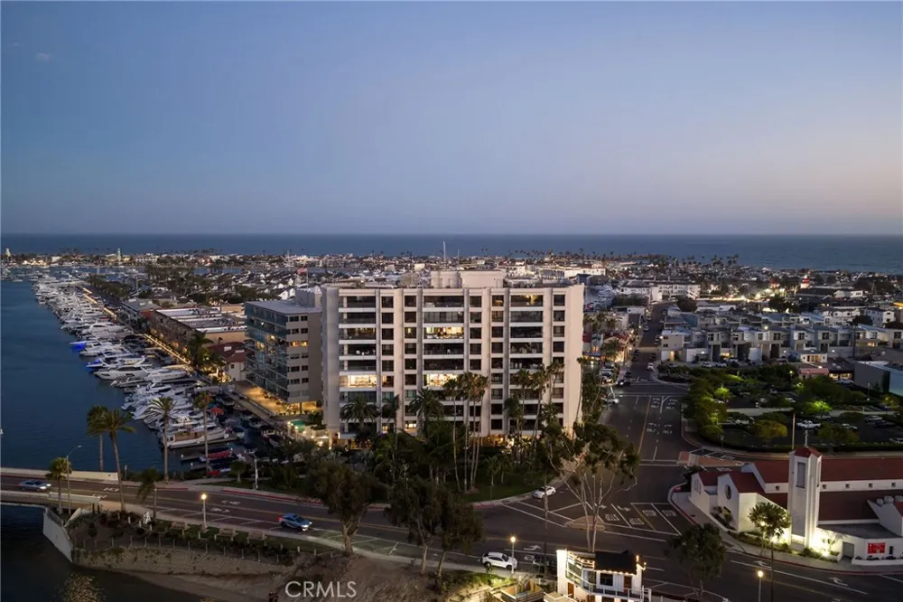 601 Lido Park Drive #4B Newport Beach, CA 92663