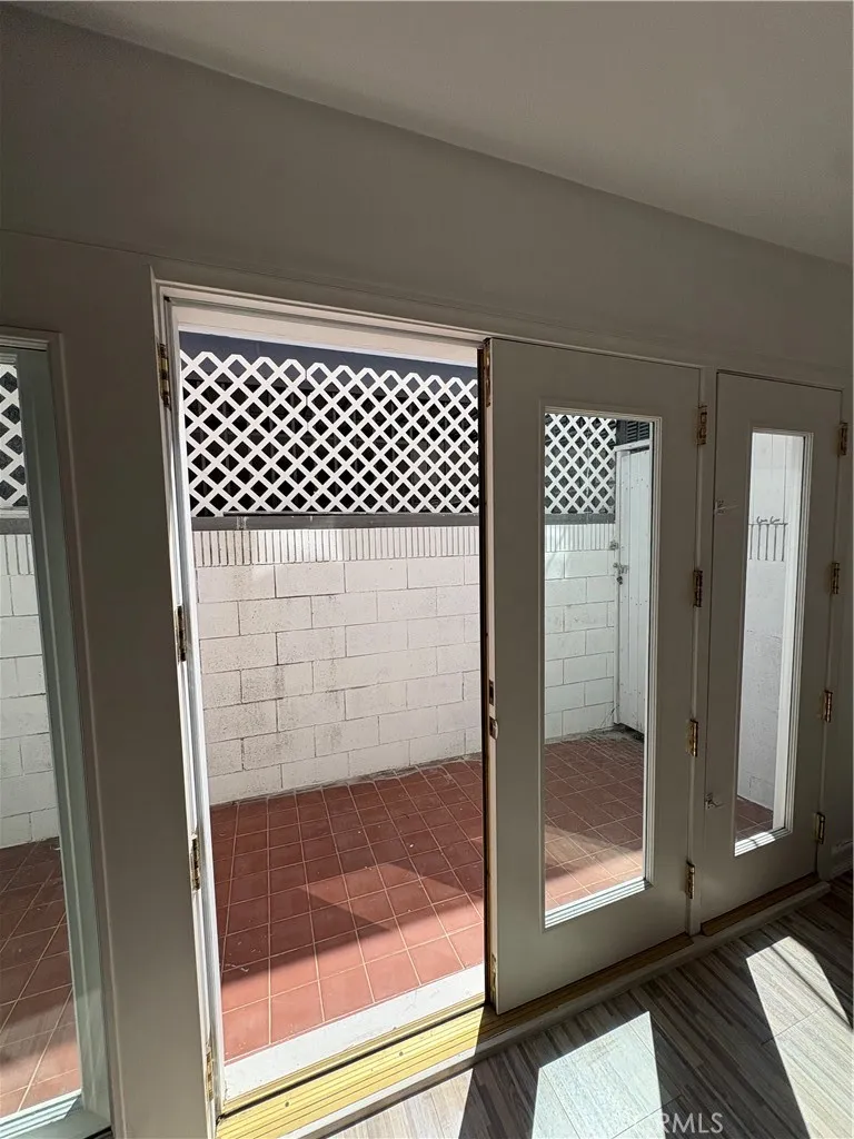 8130 Redlands #10 Playa del Rey, CA 90293