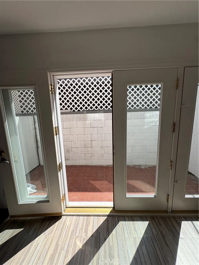 8130 Redlands #10 Playa del Rey, CA 90293