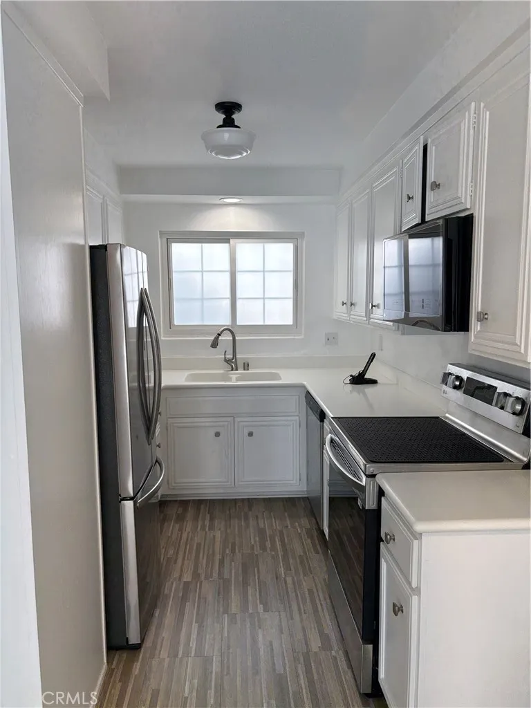 8130 Redlands #10 Playa del Rey, CA 90293