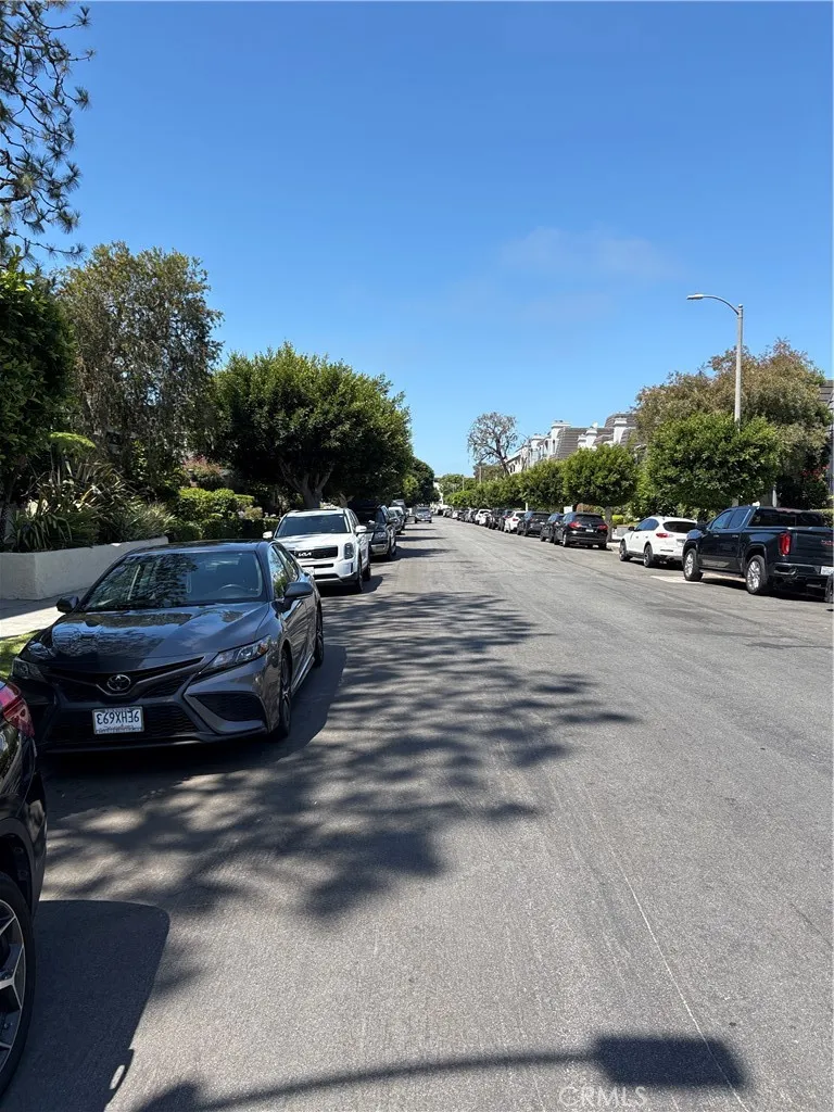8130 Redlands #10 Playa del Rey, CA 90293