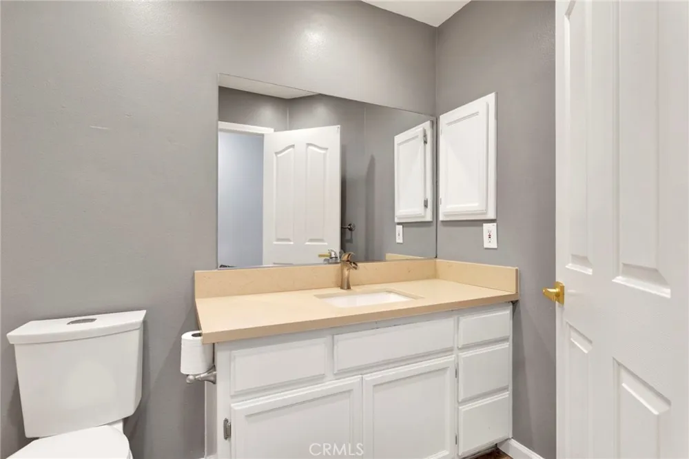 16470 Pauhaska Apple Valley, CA 92307