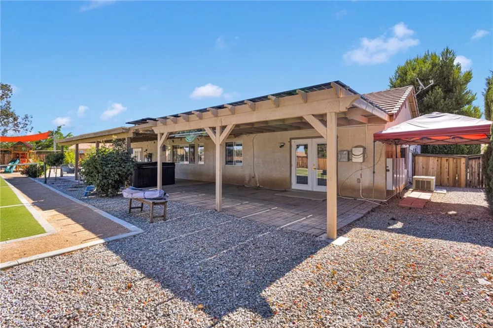 16470 Pauhaska Apple Valley, CA 92307