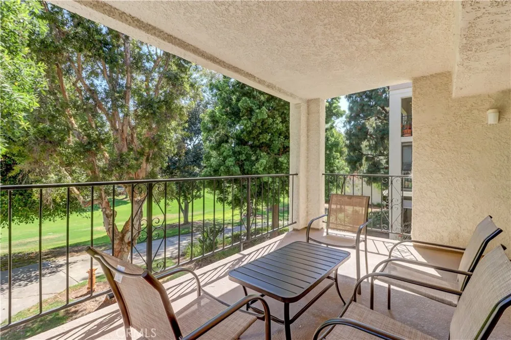 5515 Paseo Del Lago W 2G Laguna Woods, CA 92637