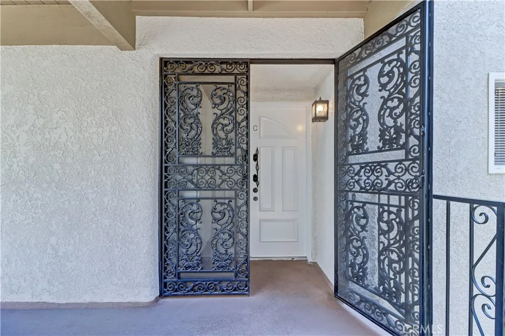 5515 Paseo Del Lago W 2G Laguna Woods, CA 92637