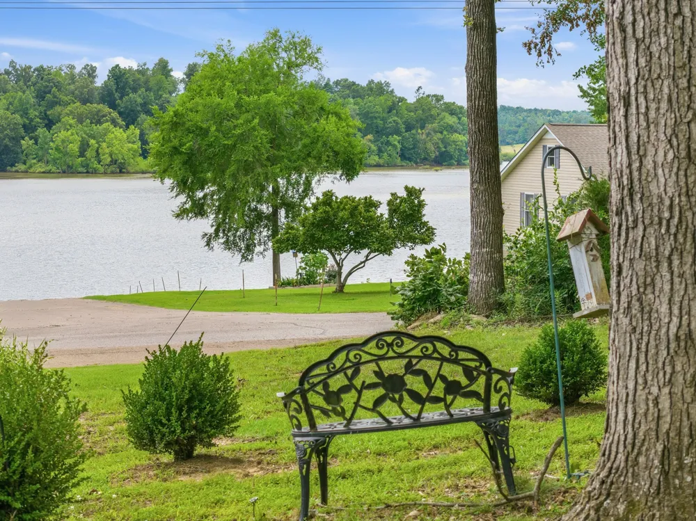 300 Featherfoot Parkway Loop Parsons, TN 38363