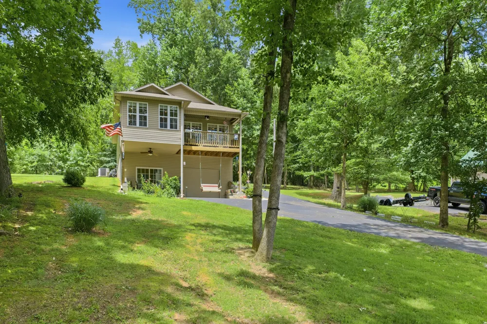 300 Featherfoot Parkway Loop Parsons, TN 38363