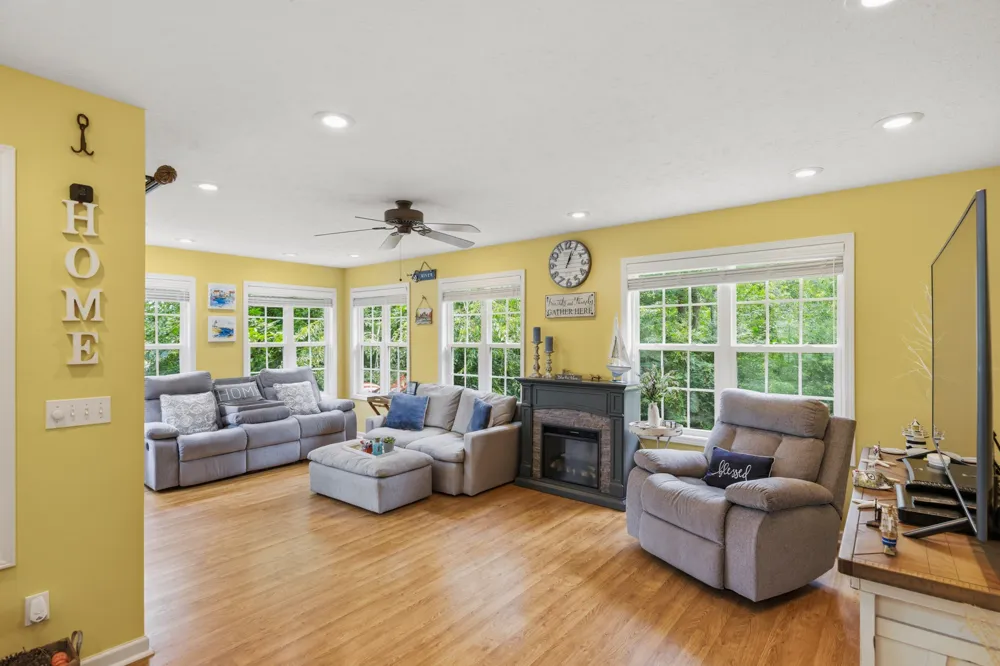300 Featherfoot Parkway Loop Parsons, TN 38363