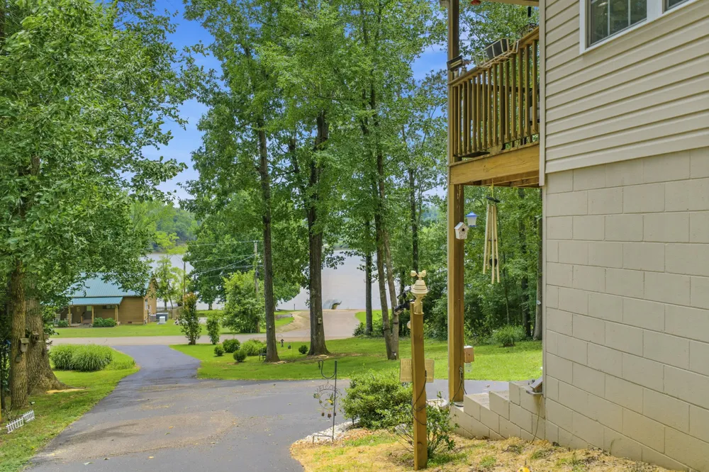 300 Featherfoot Parkway Loop Parsons, TN 38363