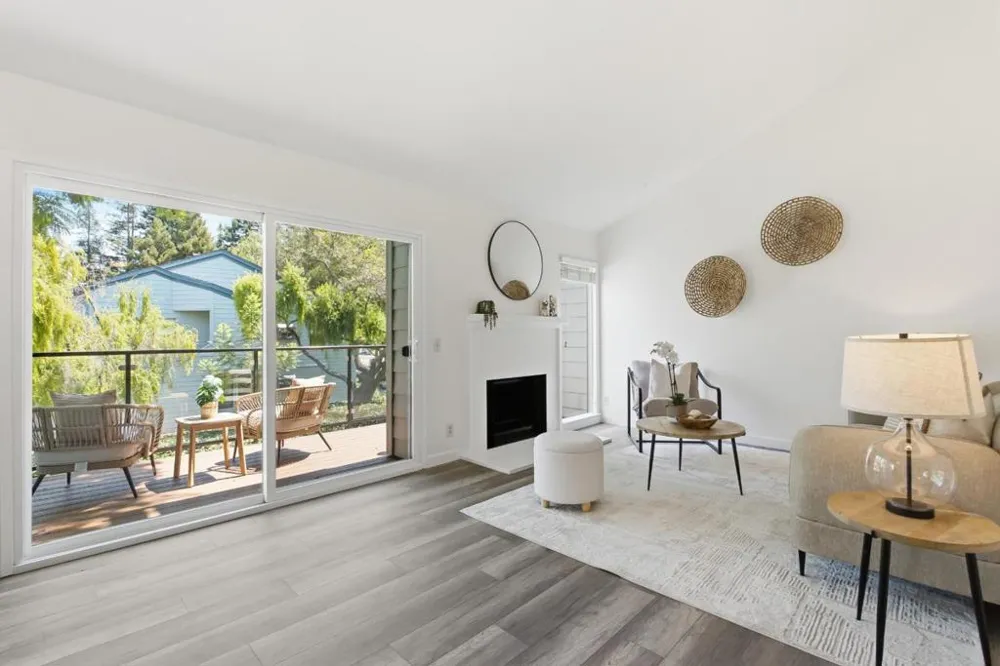 905 W Middlefield Road #972 Mountain View, CA 94043