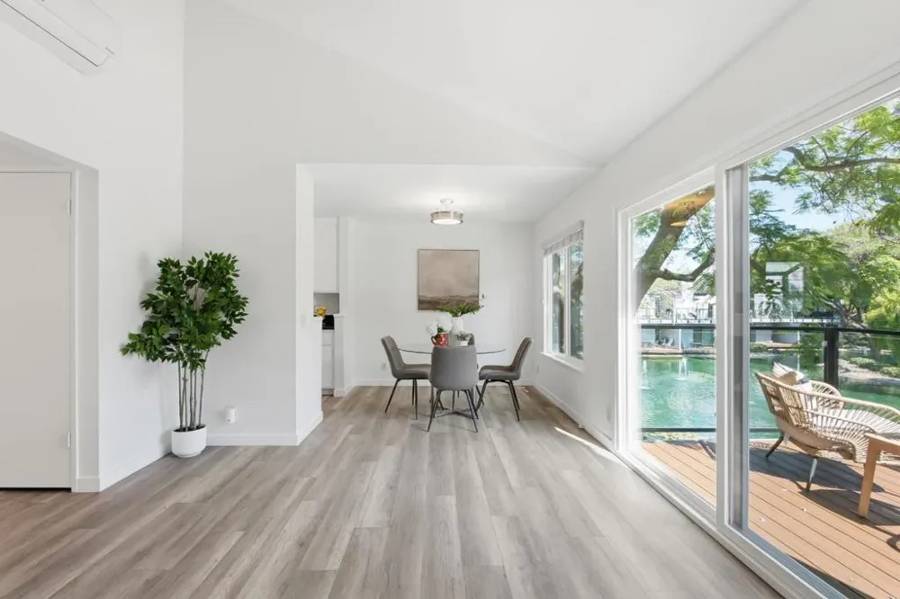 905 W Middlefield Road #972 Mountain View, CA 94043
