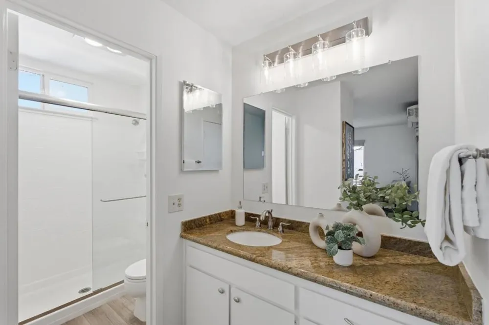 905 W Middlefield Road #972 Mountain View, CA 94043