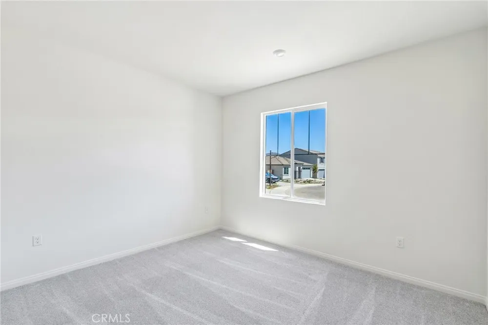 34193 Aspen Alley Winchester, CA 92586