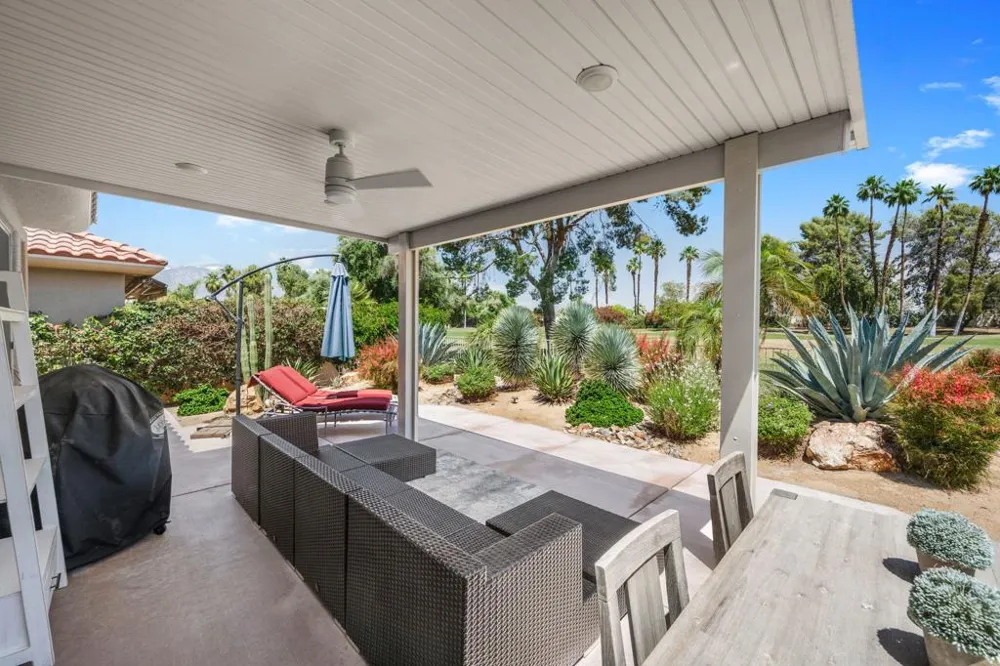 105 Kavenish Drive Rancho Mirage, CA 92270