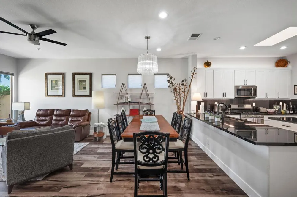 105 Kavenish Drive Rancho Mirage, CA 92270