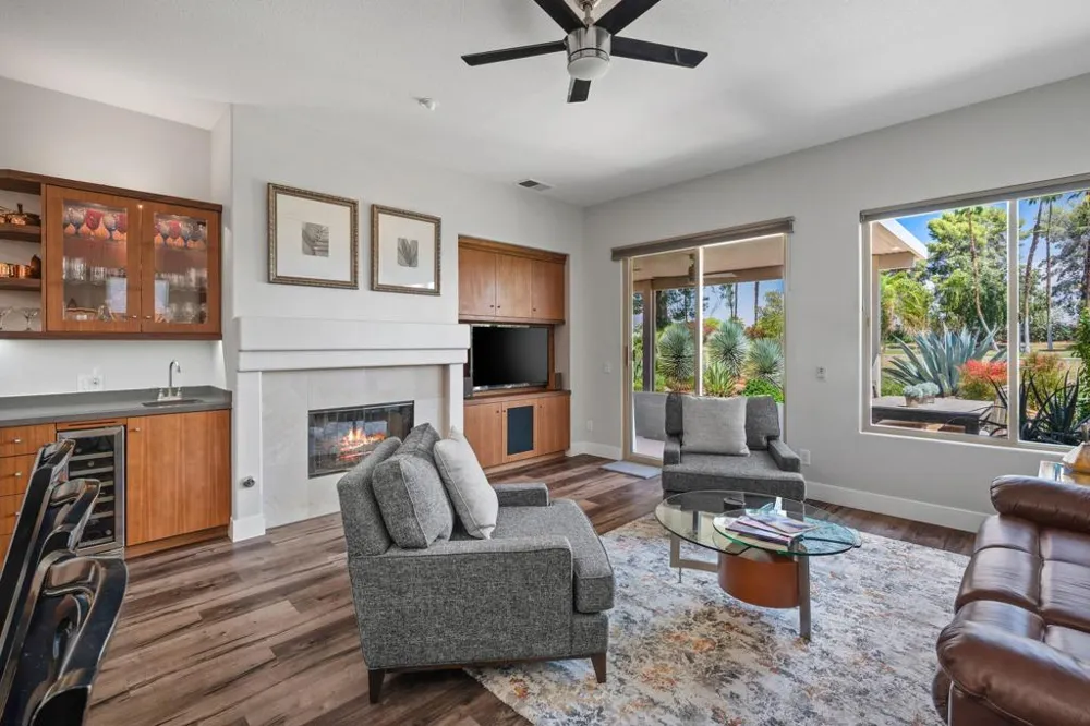 105 Kavenish Drive Rancho Mirage, CA 92270