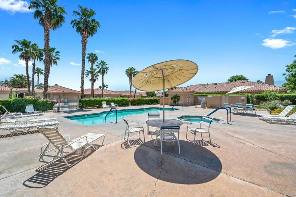 105 Kavenish Drive Rancho Mirage, CA 92270