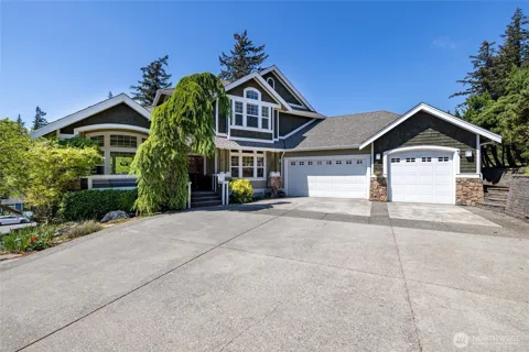 4501 Dove Court