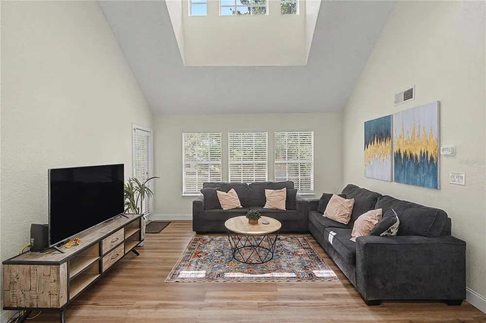 3266 HAVILAND COURT #303 Palm Harbor, FL 34684