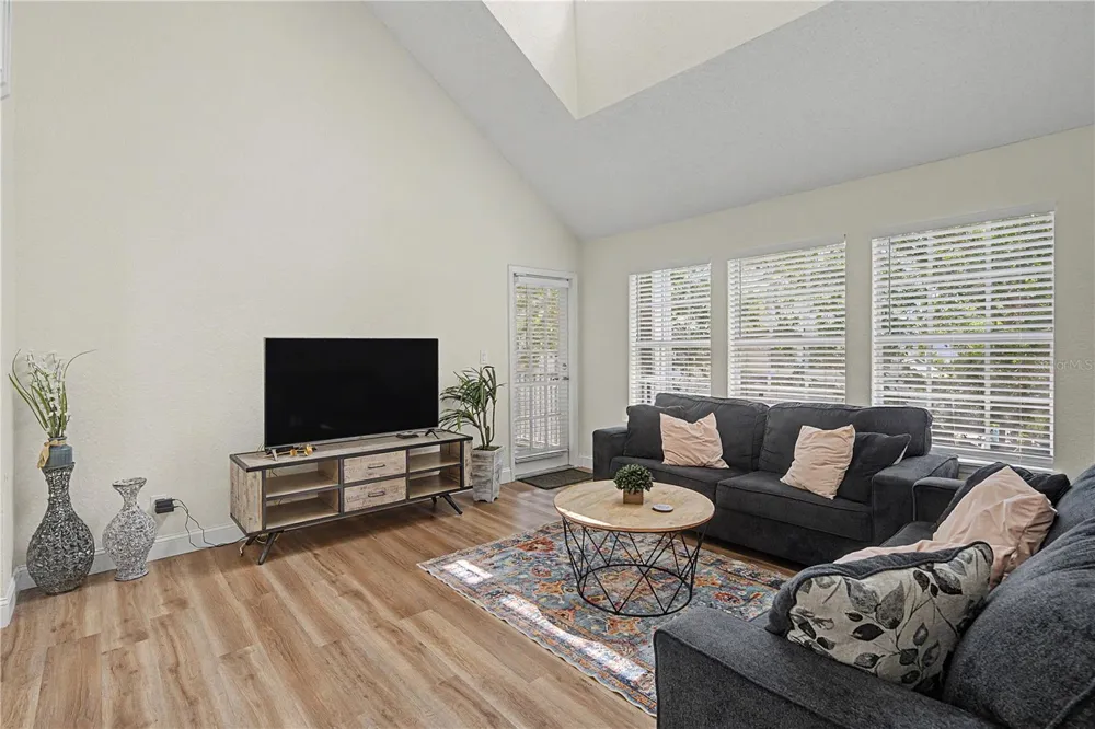 3266 HAVILAND COURT #303 Palm Harbor, FL 34684