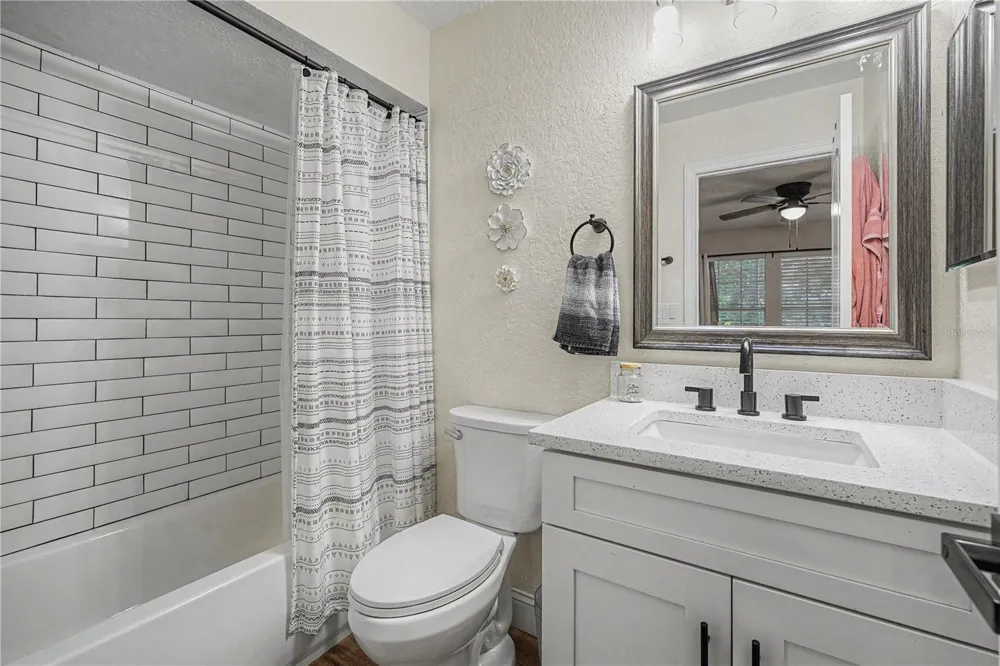 3266 HAVILAND COURT #303 Palm Harbor, FL 34684