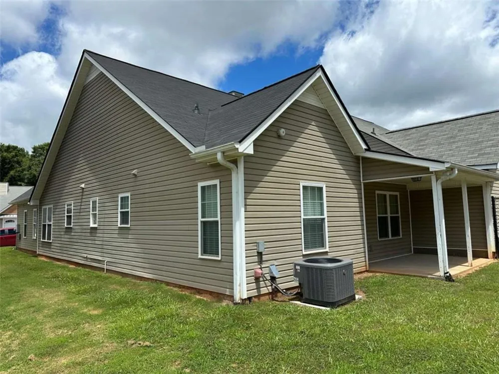 1910 School House Lane Temple, GA 30179