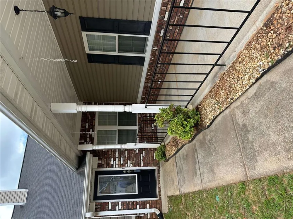 1910 School House Lane Temple, GA 30179