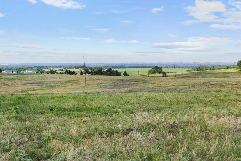 13041 Seydler Road Weimar, TX 78962