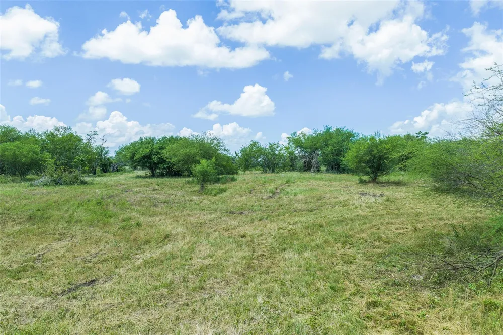 13041 Seydler Road Weimar, TX 78962