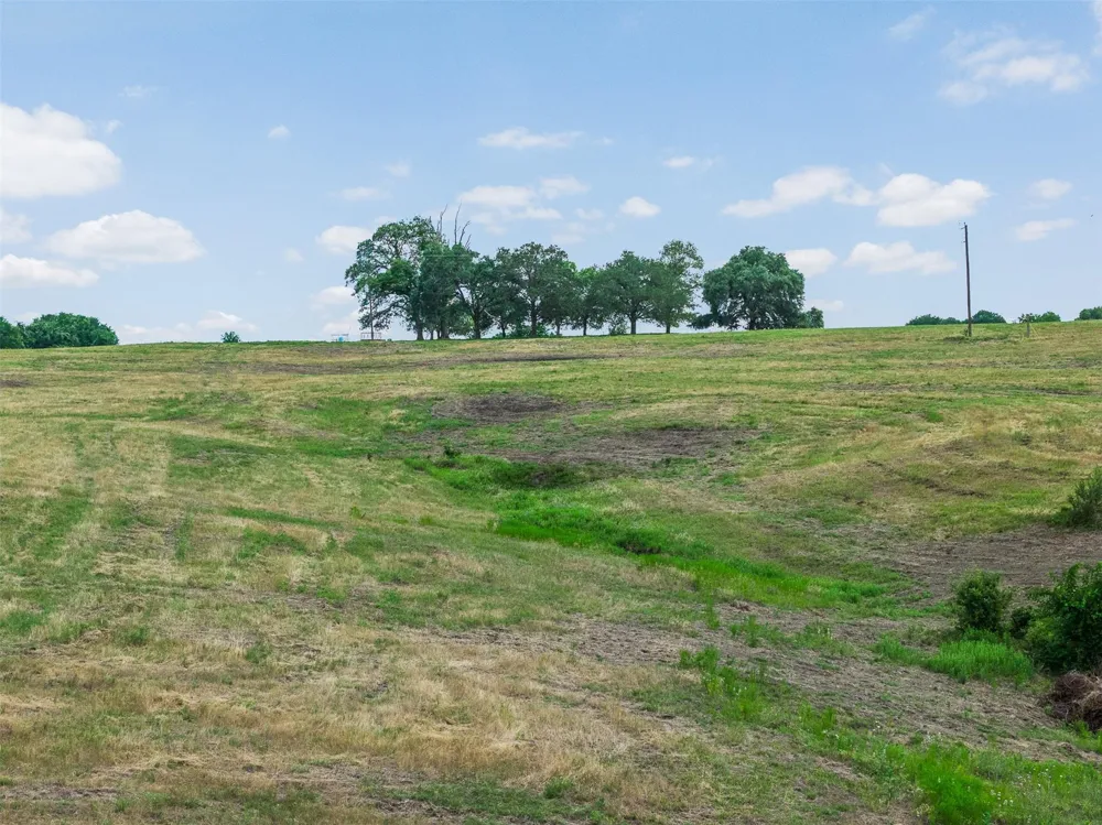 13041 Seydler Road Weimar, TX 78962