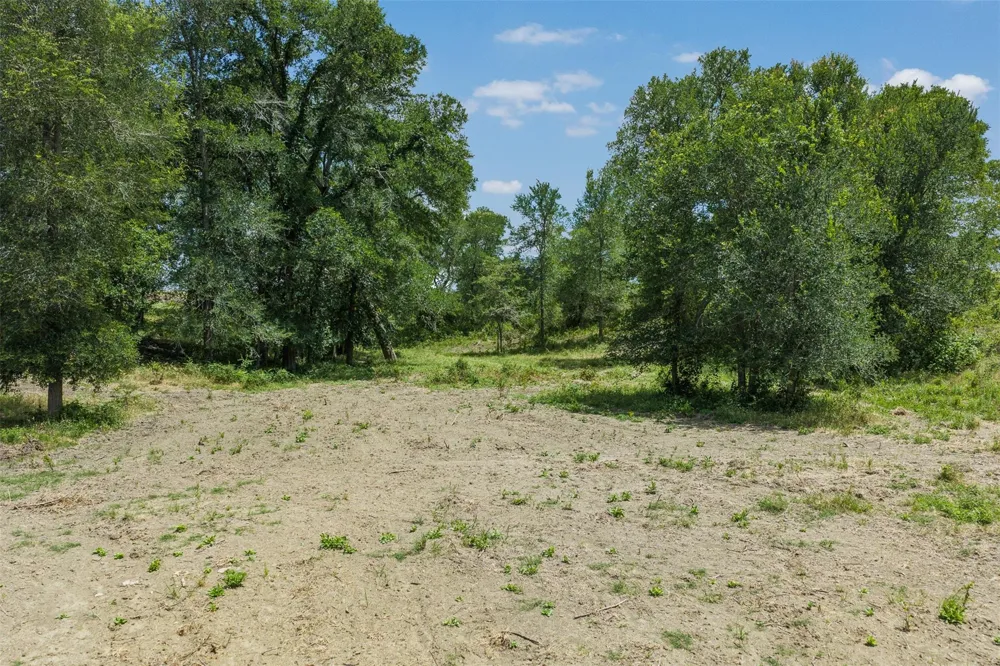 13041 Seydler Road Weimar, TX 78962