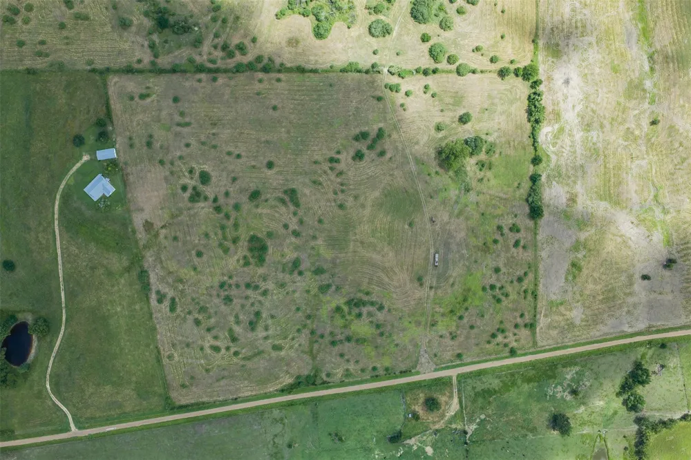 13041 Seydler Road Weimar, TX 78962