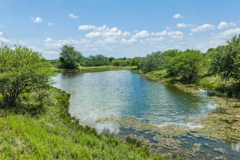 13041 Seydler Road Weimar, TX 78962
