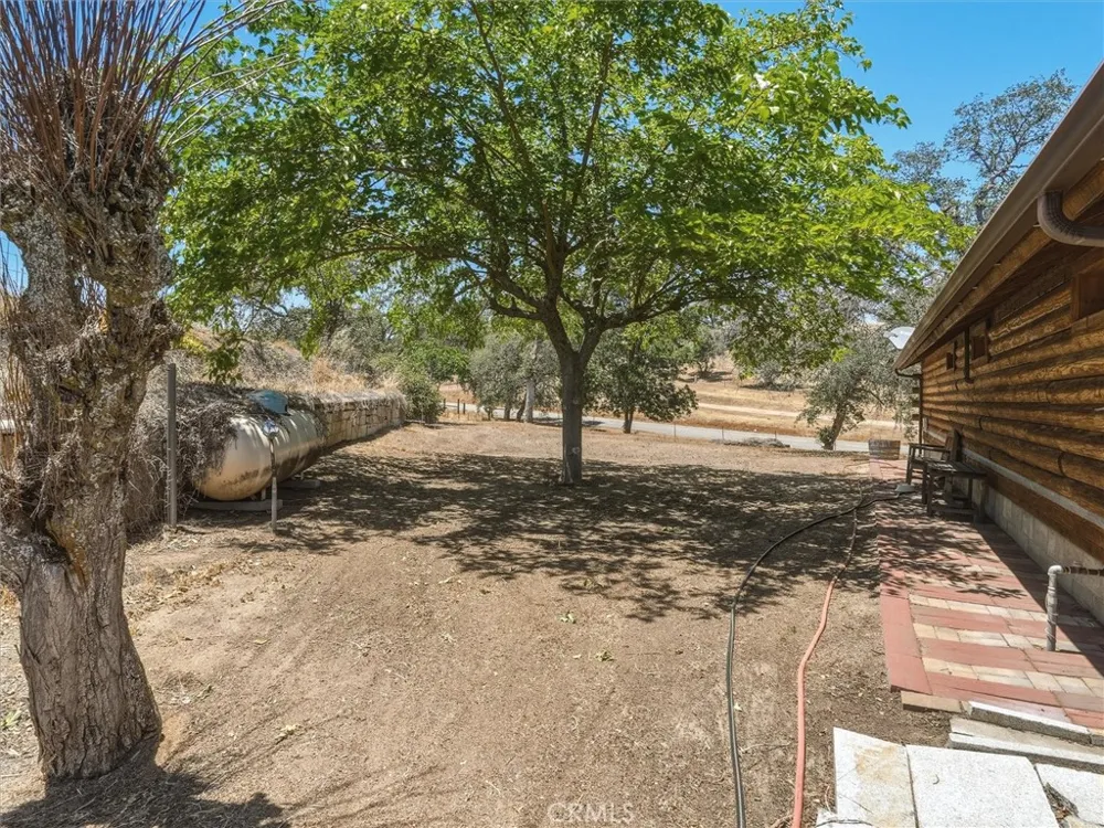 35928 Road 606 Raymond, CA 93653